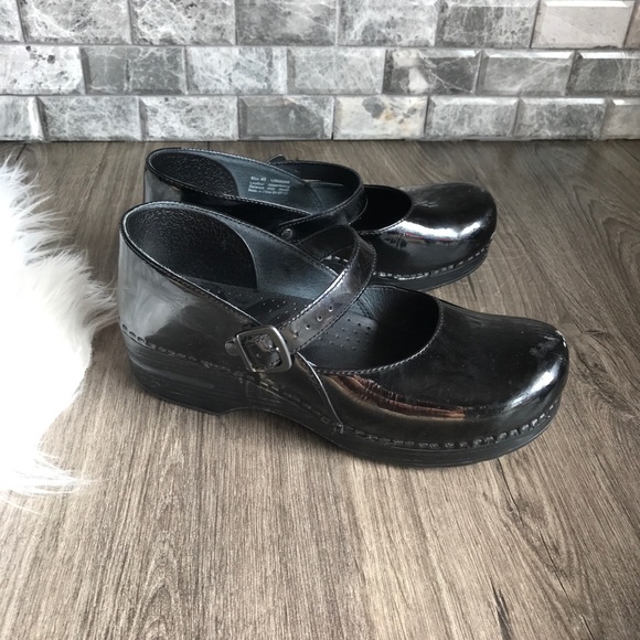 dansko black patent leather mary janes